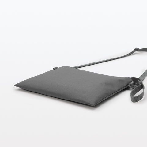 2-Way Water Repellent Sacoche